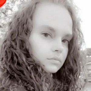 Meet your Posher, Idella